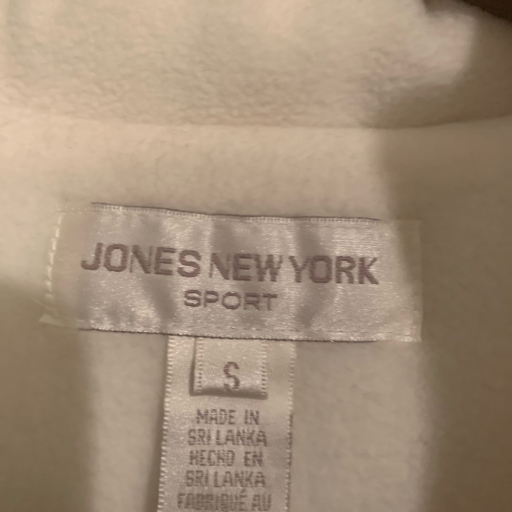 Jacket - Picture 2 of 8